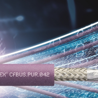De igus CFBUS.PUR.042 single pair ethernet kabel (SPE) voor kabelrupsen verbindt sensoren betrouwbaar en ondersteunt intelligente industriële automatisering. (Bron: igus B.V.)
