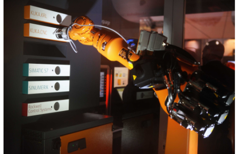 Kuka's mxAutomation robot software
