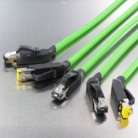 Ruimtebesparende Ethernet kabels van Murrelektronik